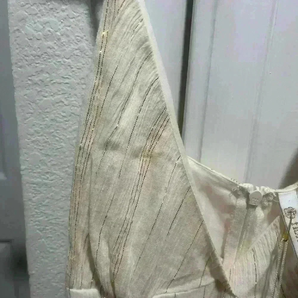 NWT FLORABELLA cream and gold strip dress size small - Picture 7 of 7